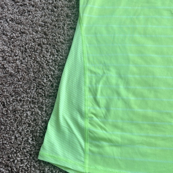 Athleta Racerback Tank Size Medium - Picture 5 of 8